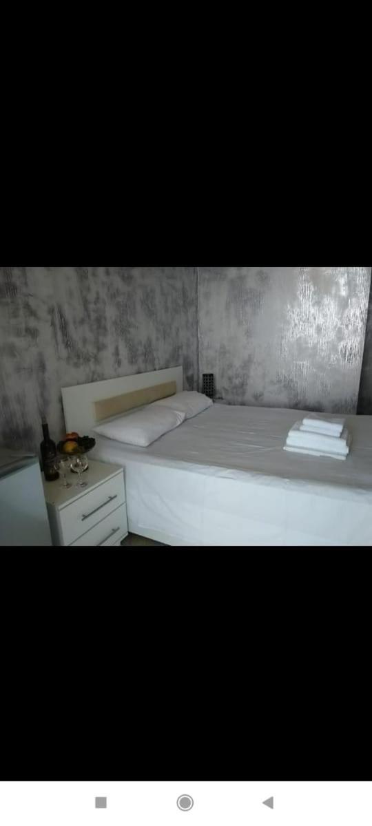 Geno Guest House Kvariati Kültér fotó