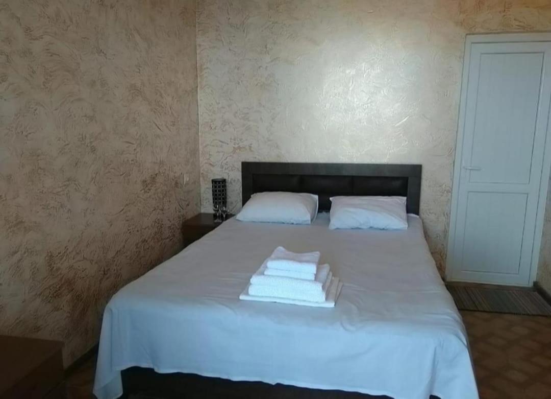 Geno Guest House Kvariati Szoba fotó