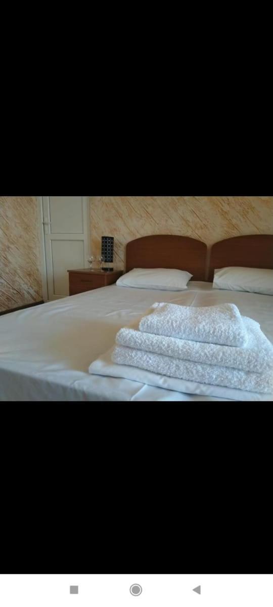 Geno Guest House Kvariati Szoba fotó