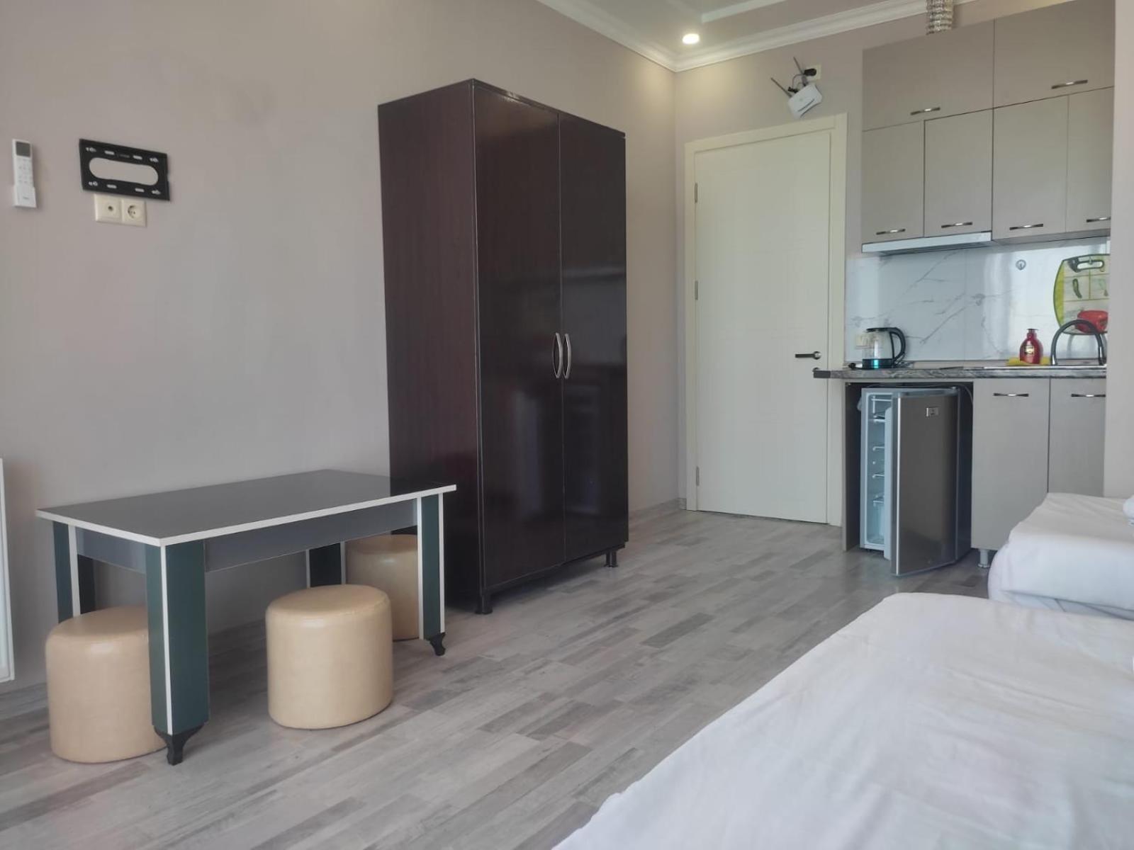Geno Guest House Kvariati Kültér fotó
